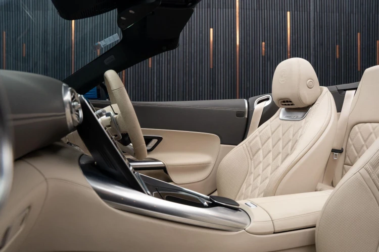 Vehicle Image 41