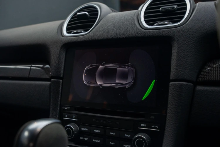 Vehicle Image 11
