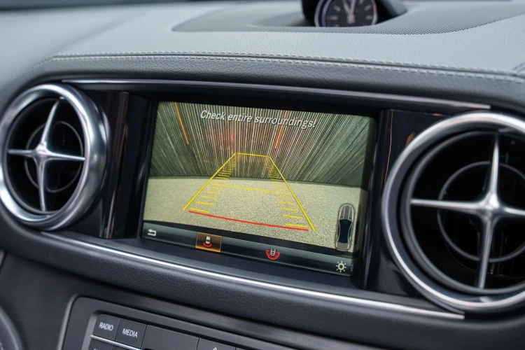 Vehicle Image 13