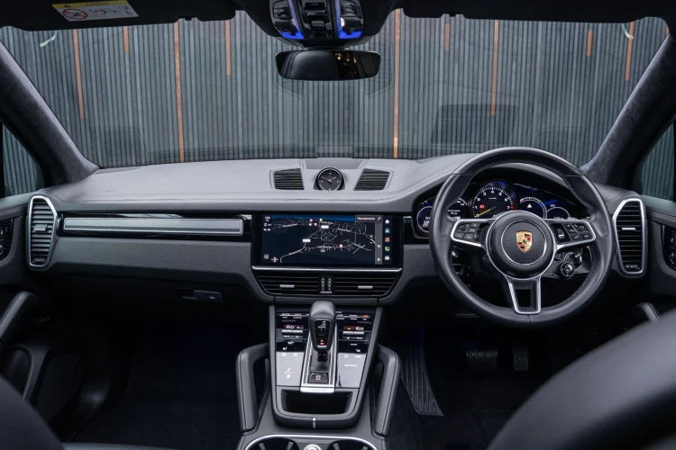 Vehicle Image 38