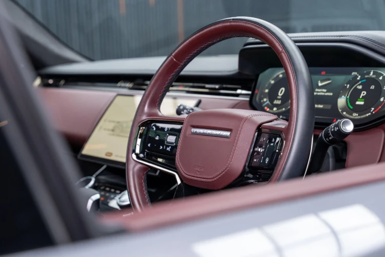 Vehicle Image 36