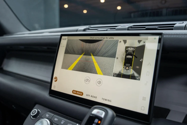 Vehicle Image 7