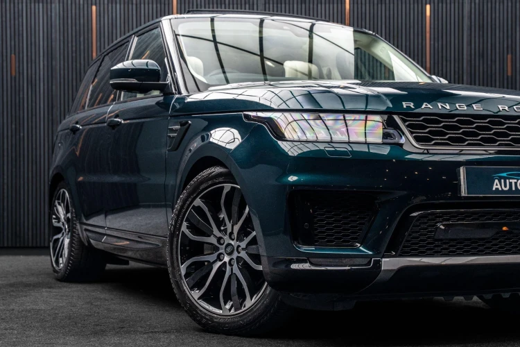 Vehicle Image 7