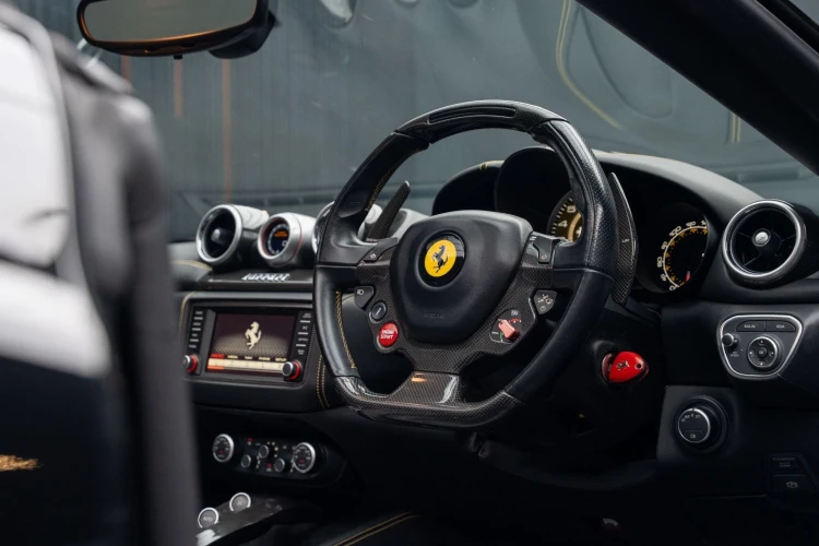 Vehicle Image 24