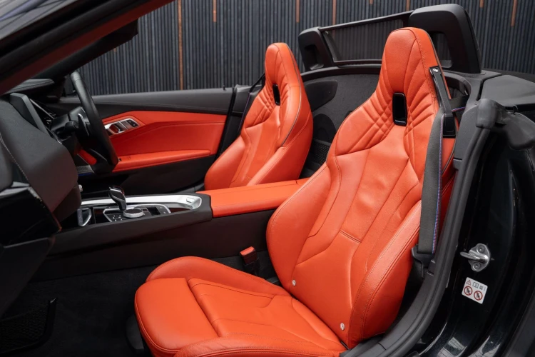 Vehicle Image 40