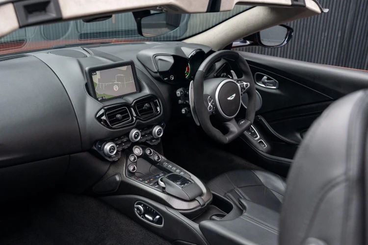 Vehicle Image 36