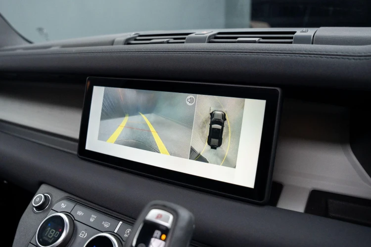 Vehicle Image 8