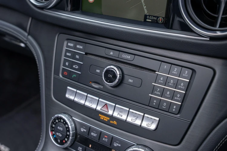 Vehicle Image 36