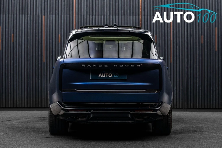 Vehicle Image 9