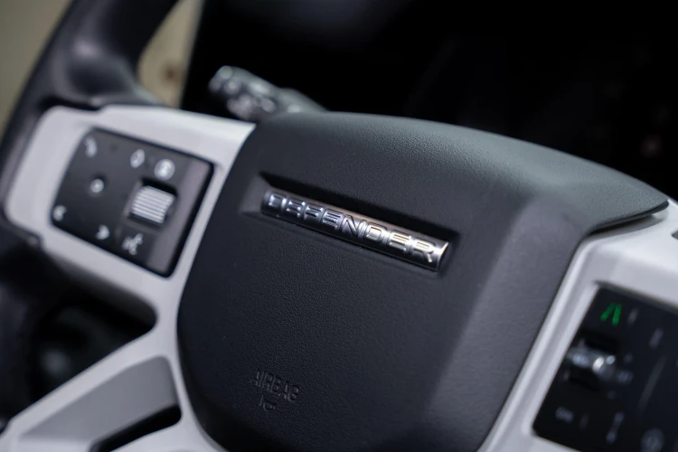 Vehicle Image 36