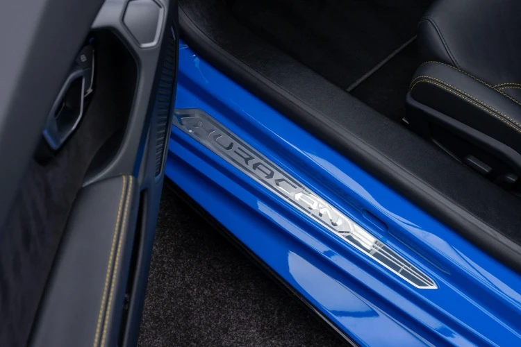 Vehicle Image 40