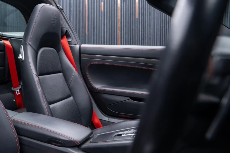 Vehicle Image 37