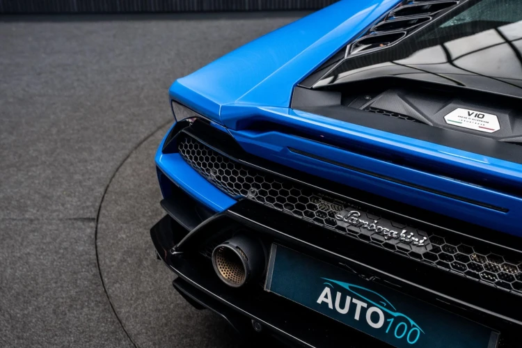 Vehicle Image 23