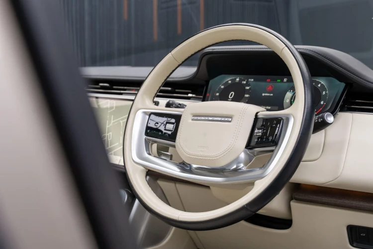Vehicle Image 36