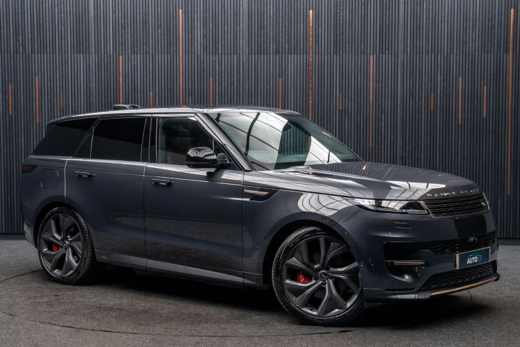 Vehicle Image 15
