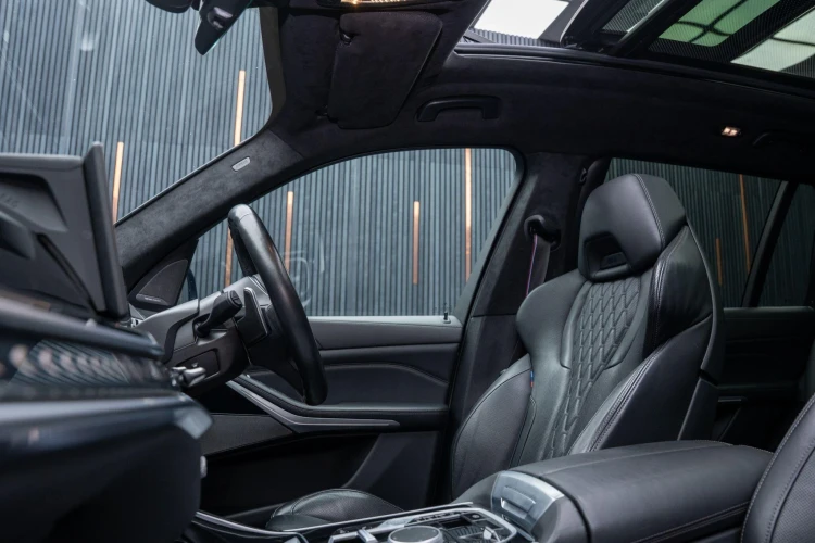 Vehicle Image 50