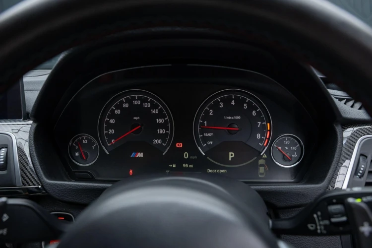 Vehicle Image 35