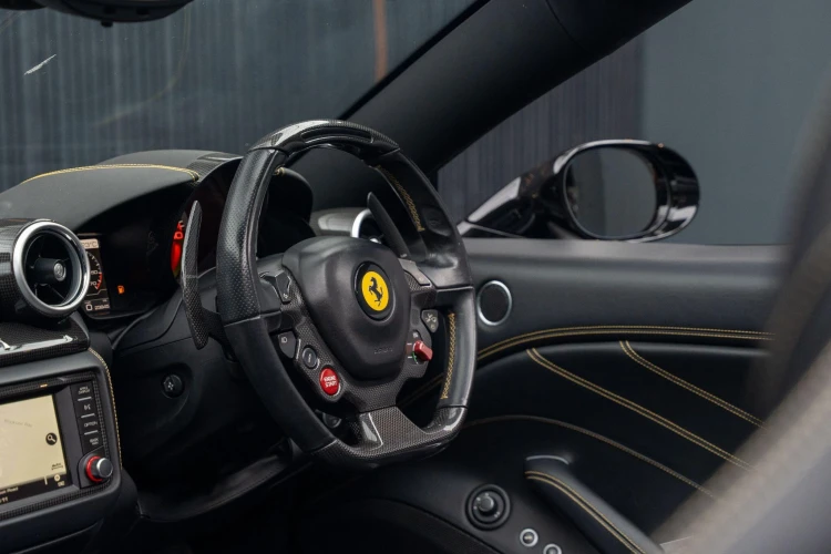Vehicle Image 37