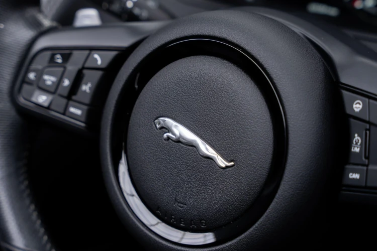 Vehicle Image 40
