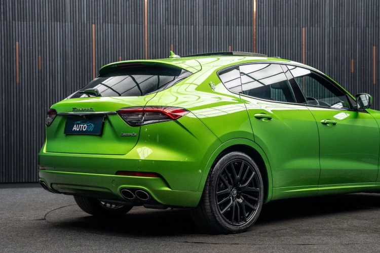 Vehicle Image 21