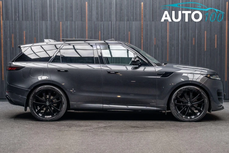 Vehicle Image 11