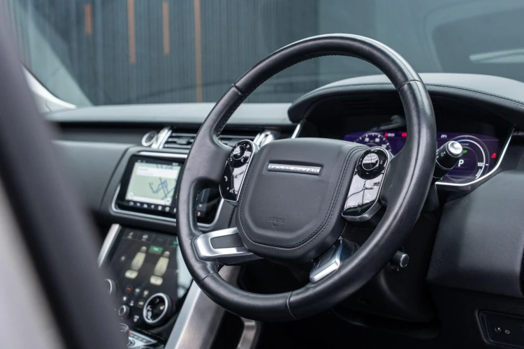 Vehicle Image 21