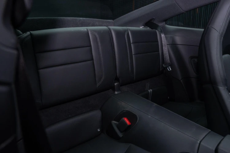 Vehicle Image 40