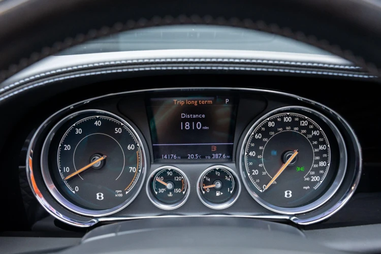 Vehicle Image 35