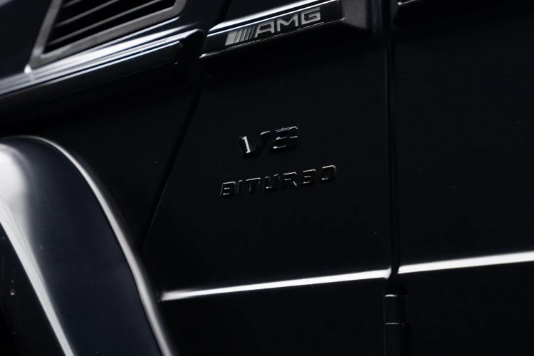 Vehicle Image 33