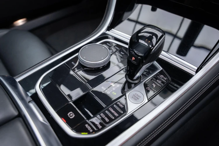Vehicle Image 31