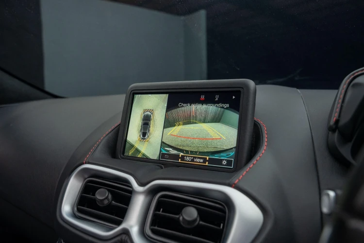 Vehicle Image 7