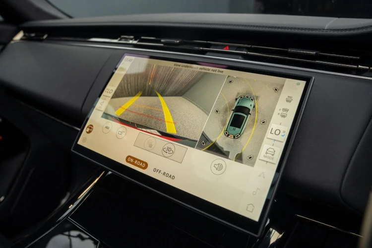 Vehicle Image 8