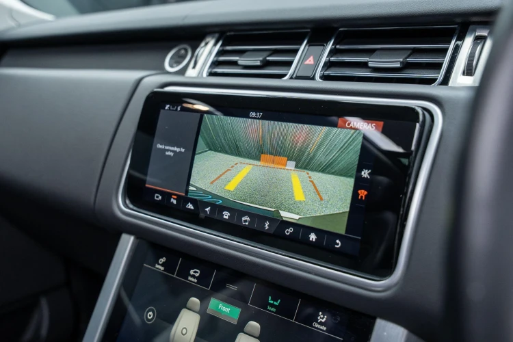 Vehicle Image 13