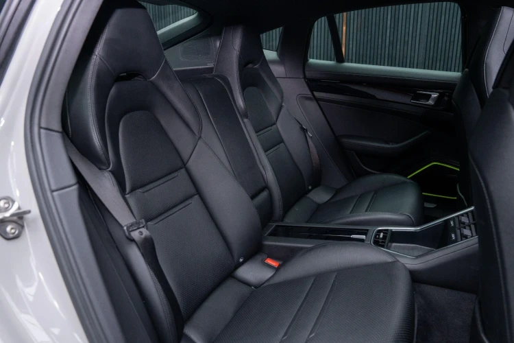 Vehicle Image 45
