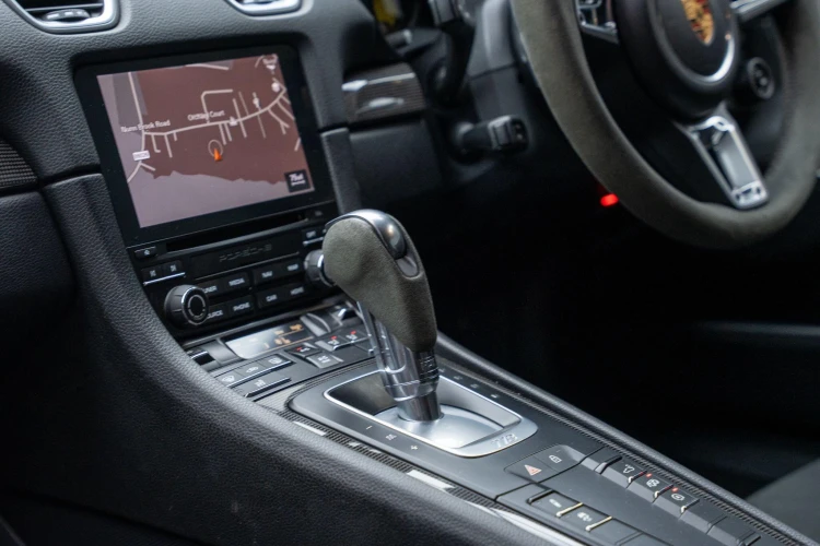 Vehicle Image 36