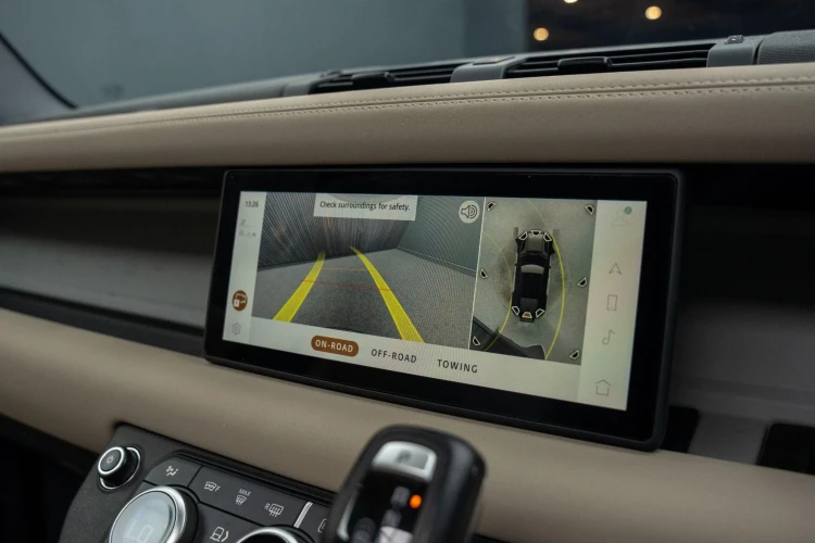 Vehicle Image 7