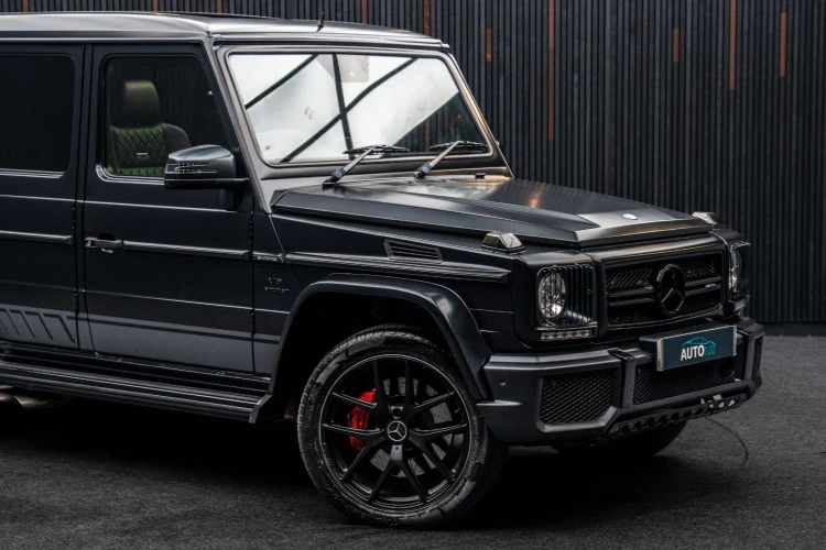 Vehicle Image 9