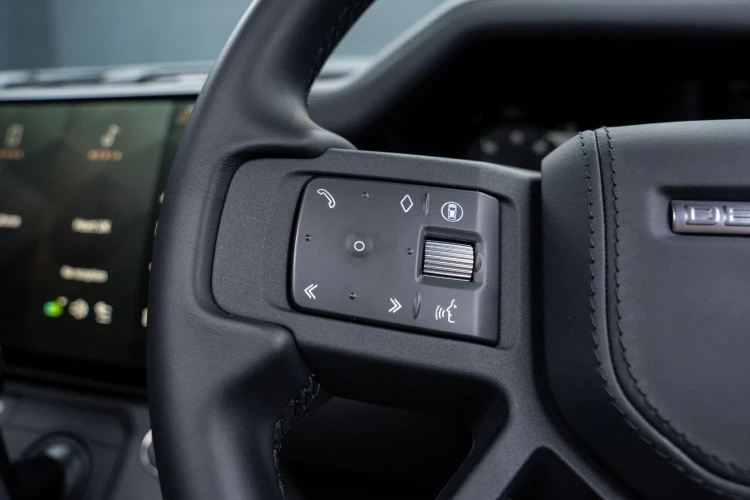 Vehicle Image 22