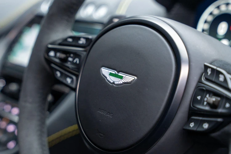 Vehicle Image 36