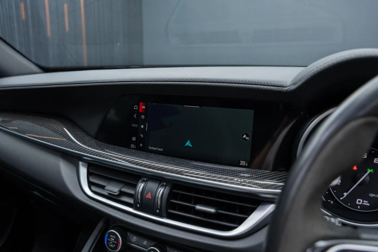 Vehicle Image 36