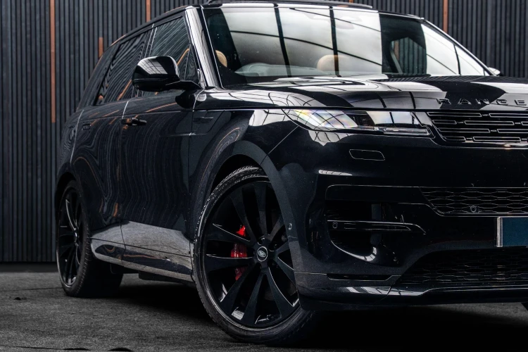 Vehicle Image 7