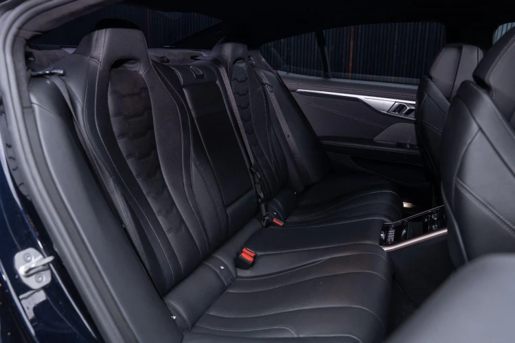 Vehicle Image 40