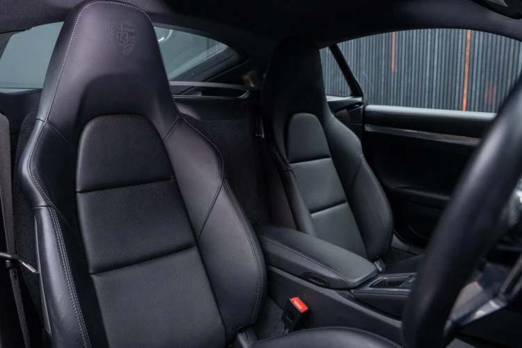 Vehicle Image 39