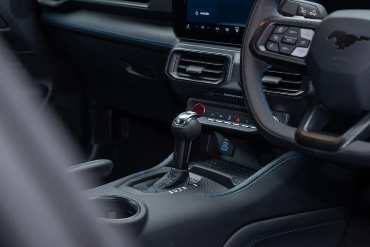 Vehicle Image 31