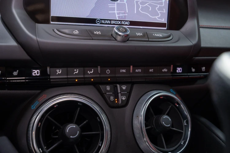 Vehicle Image 18