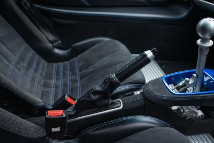 Vehicle Image 13