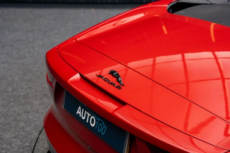 Vehicle Image 24