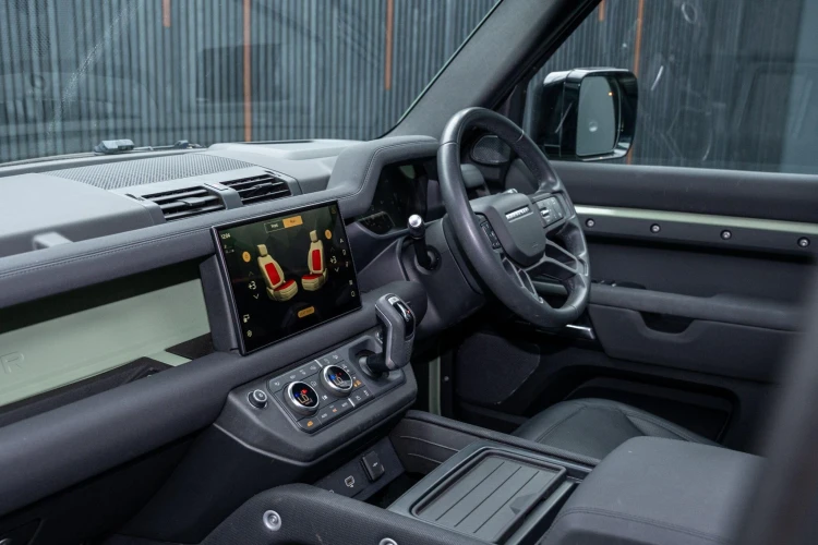 Vehicle Image 36