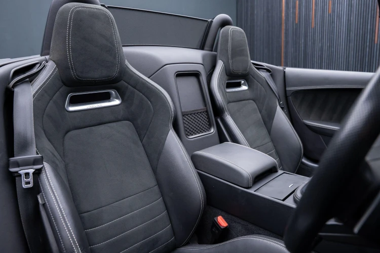 Vehicle Image 15