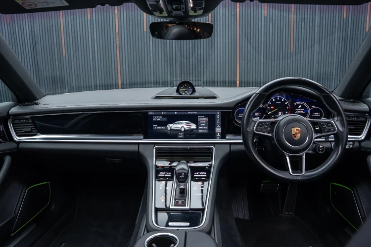 Vehicle Image 48
